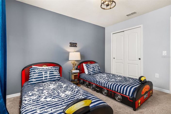 Image No.42-5 Bed Property for sale