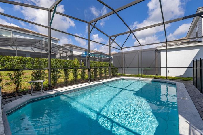 Image No.5-5 Bed Property for sale