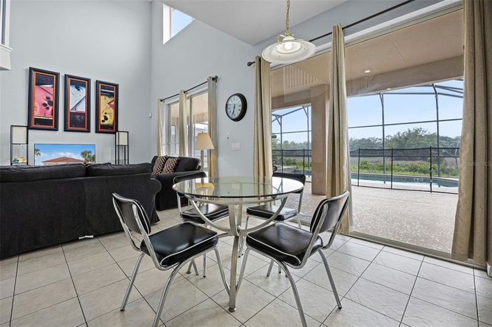 Image No.6-7 Bed Property for sale