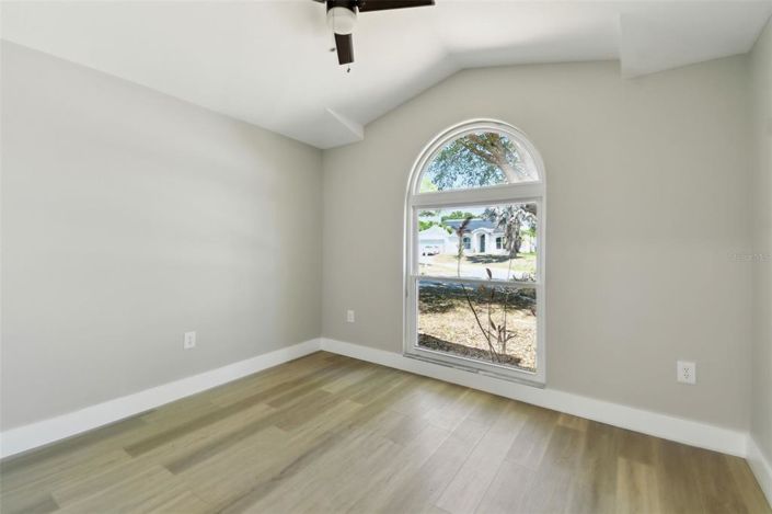 Image No.21-Propriété de 3 chambres à vendre à Davenport