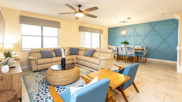 Image No.10-9 Bed Property for sale