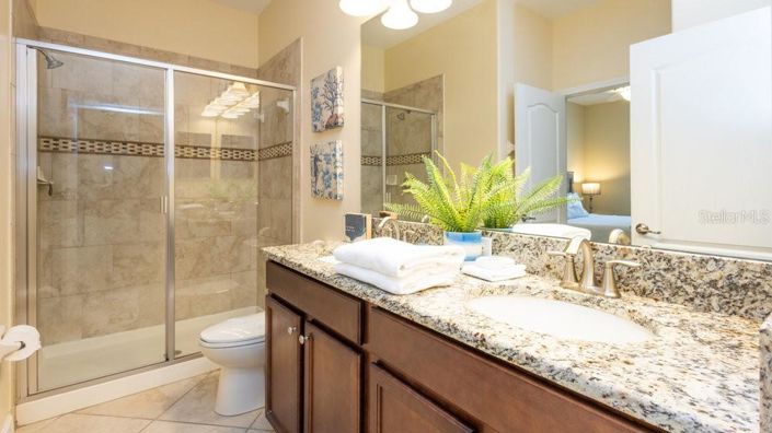 Image No.16-9 Bed Property for sale