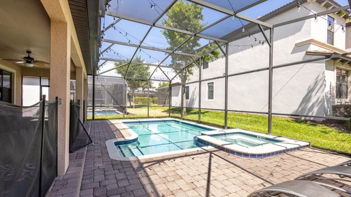 Image No.52-9 Bed Property for sale