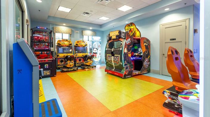 Image No.68-9 Bed Property for sale