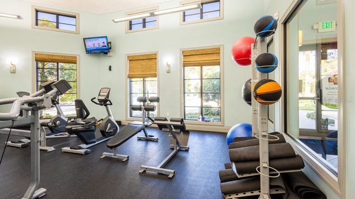 Image No.71-9 Bed Property for sale