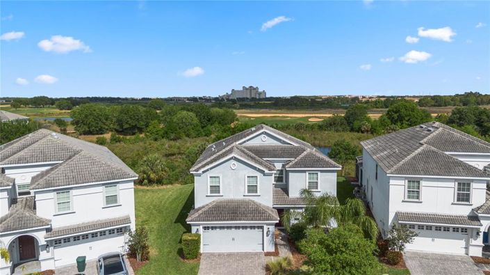 Image No.2-Propriété de 6 chambres à vendre à Davenport