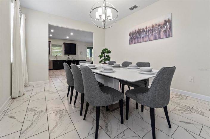 Image No.9-Propriété de 6 chambres à vendre à Davenport