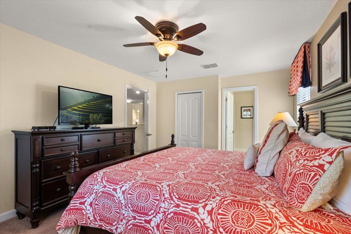 Image No.21-7 Bed Property for sale