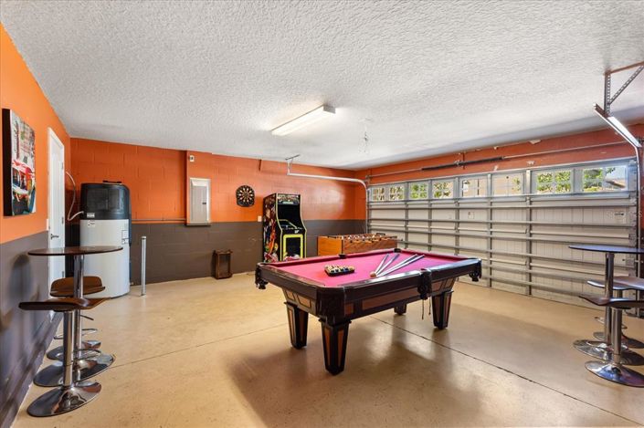 Image No.35-7 Bed Property for sale