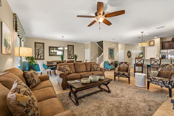 Image No.5-7 Bed Property for sale