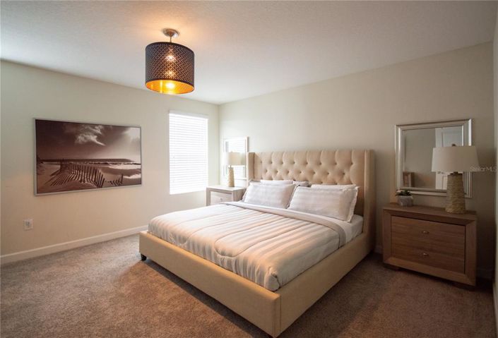 Image No.19-6 Bed Property for sale