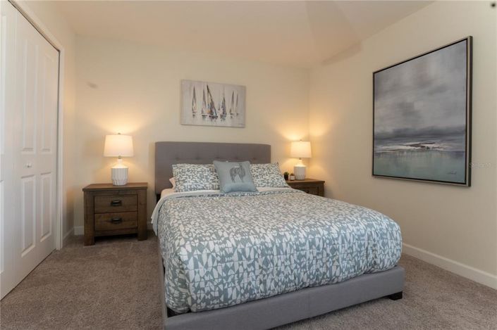 Image No.28-6 Bed Property for sale