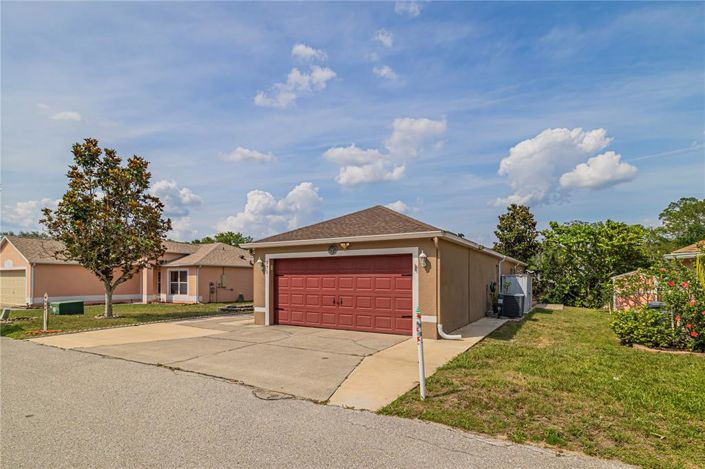 Image No.3-Propriété de 4 chambres à vendre à Davenport