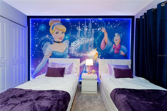 Image No.49-8 Bed Property for sale