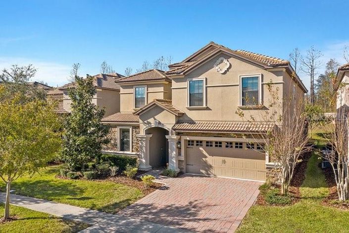 Image No.1-9 Bed Property for sale