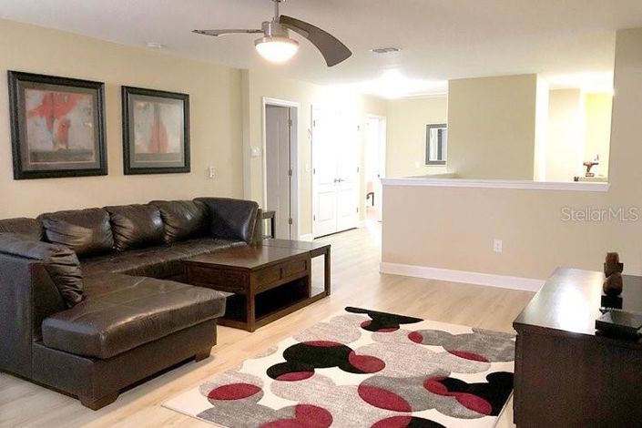 Image No.26-9 Bed Property for sale