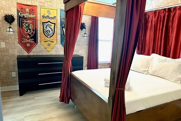 Image No.45-9 Bed Property for sale