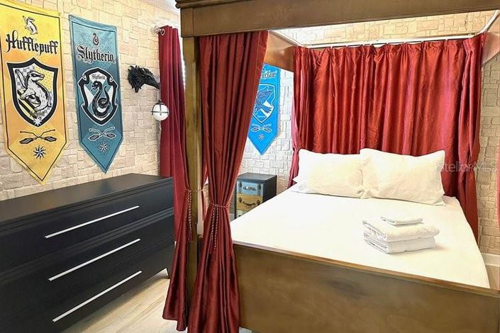 Image No.47-9 Bed Property for sale