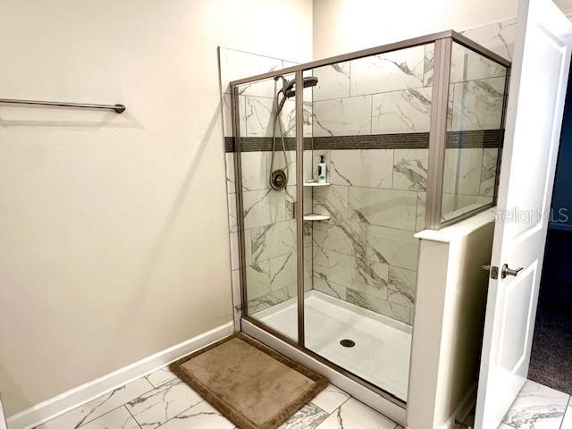 Image No.19-8 Bed Property for sale