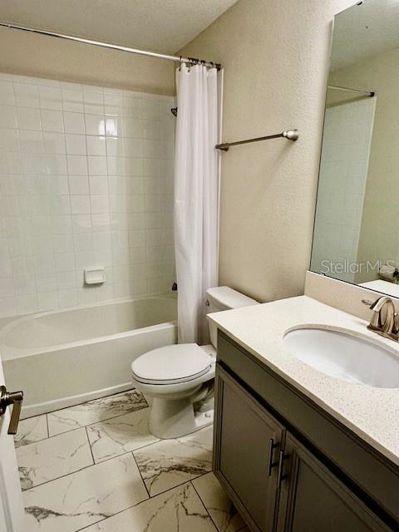 Image No.30-8 Bed Property for sale