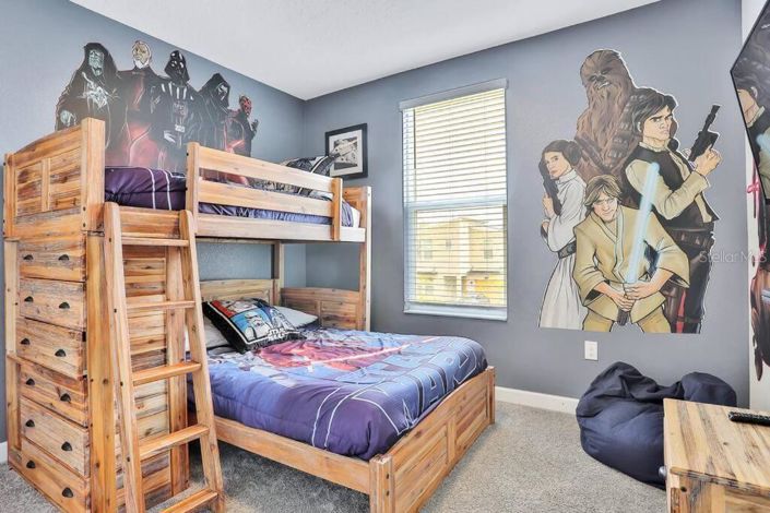 Image No.24-6 Bed Property for sale