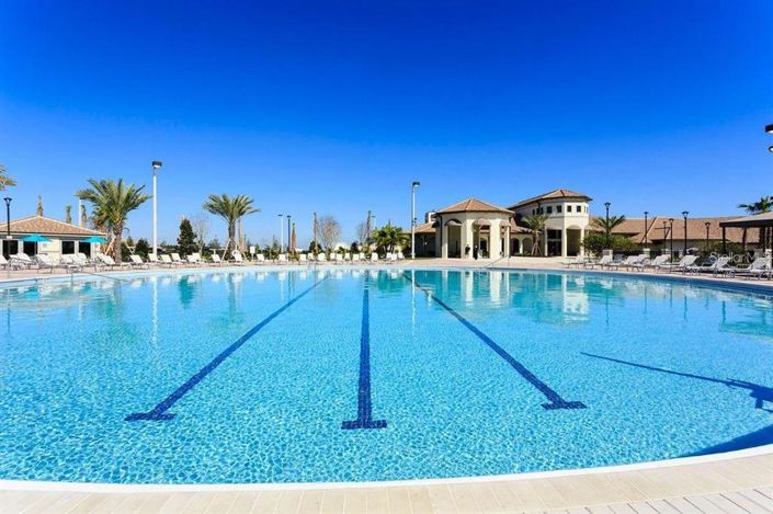 Image No.52-6 Bed Property for sale