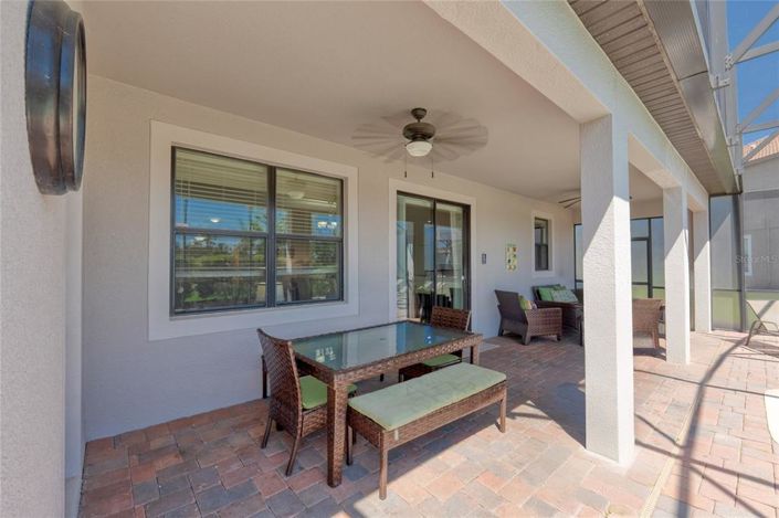 Image No.39-6 Bed Property for sale