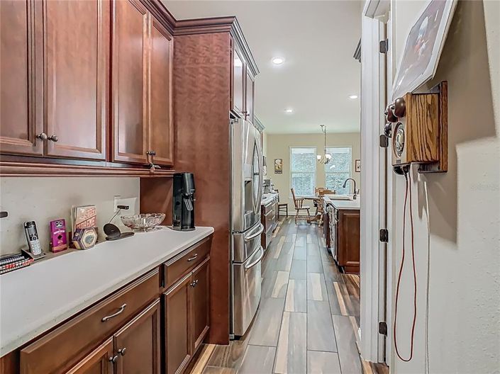 Image No.21-6 Bed Property for sale