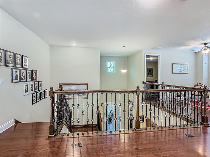 Image No.44-6 Bed Property for sale