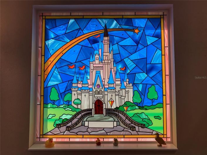 Image No.51-6 Bed Property for sale