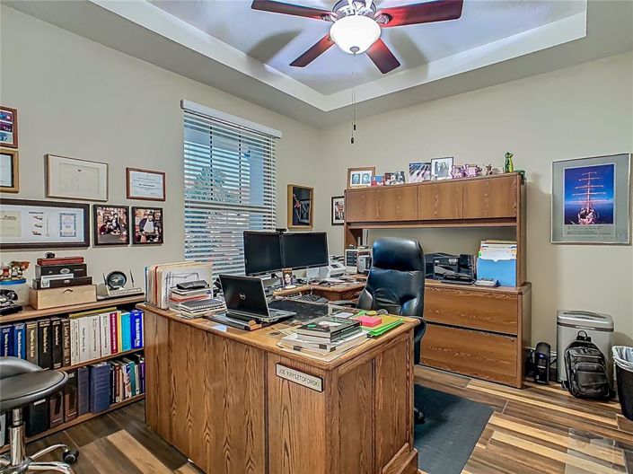 Image No.63-6 Bed Property for sale