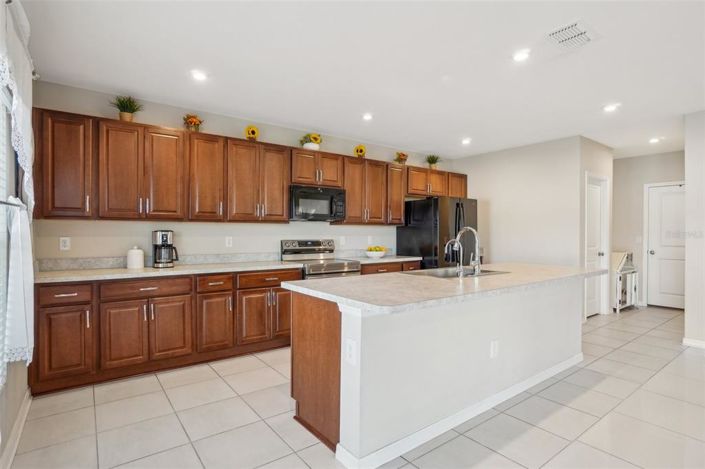 Image No.7-Propriété de 4 chambres à vendre à Kissimmee