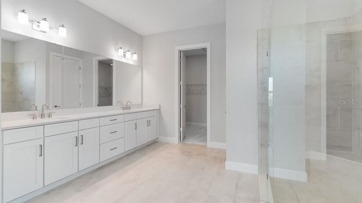 Image No.19-3 Bed Property for sale