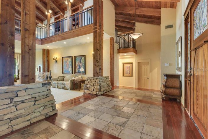 Image No.13-4 Bed Property for sale