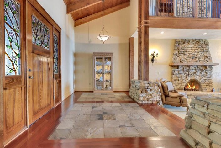 Image No.14-4 Bed Property for sale