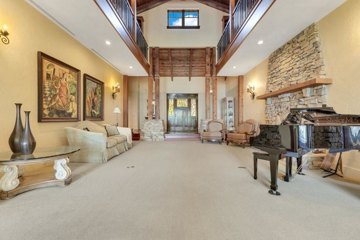 Image No.17-4 Bed Property for sale