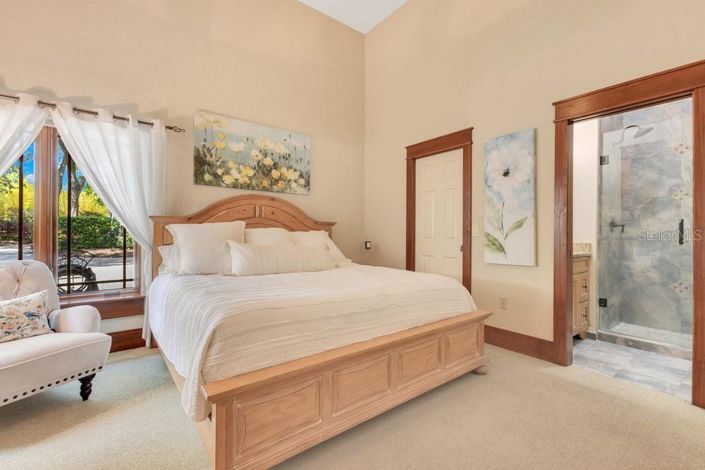 Image No.36-4 Bed Property for sale