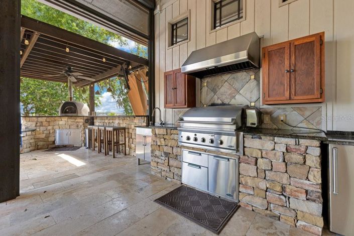 Image No.49-4 Bed Property for sale