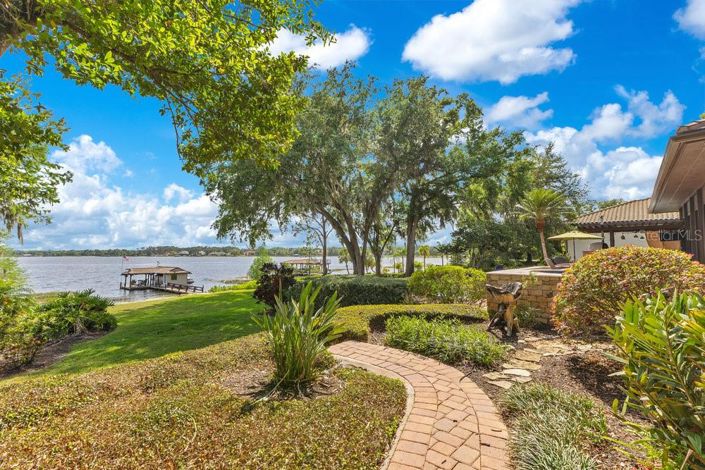 Image No.75-4 Bed Property for sale