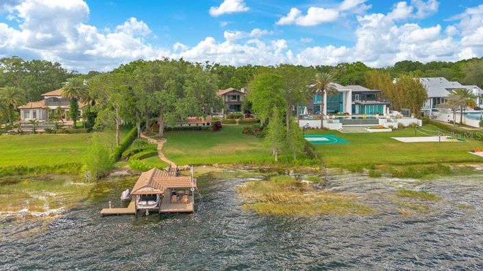 Image No.79-4 Bed Property for sale