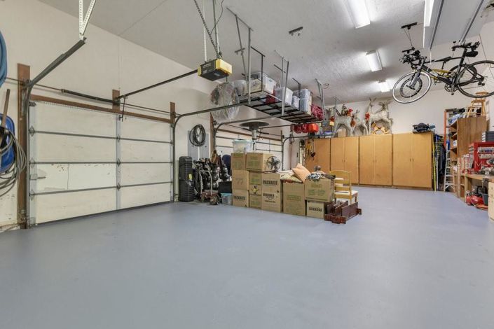 Image No.96-4 Bed Property for sale