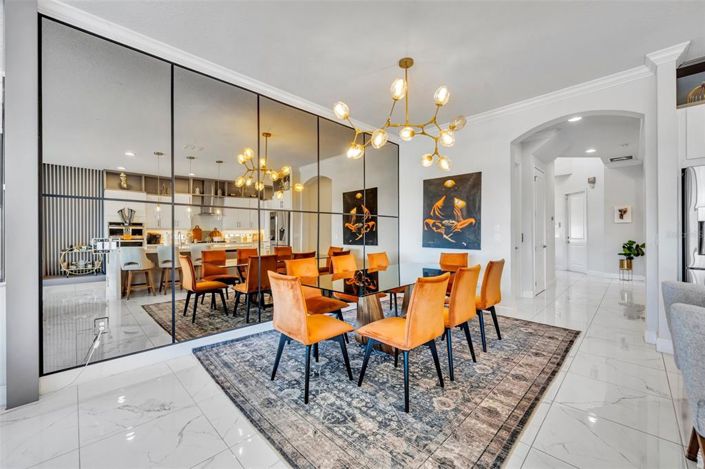 Image No.11-5 Bed Property for sale