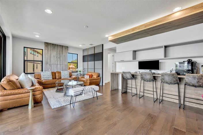 Image No.45-5 Bed Property for sale