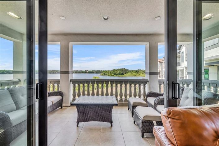 Image No.46-5 Bed Property for sale