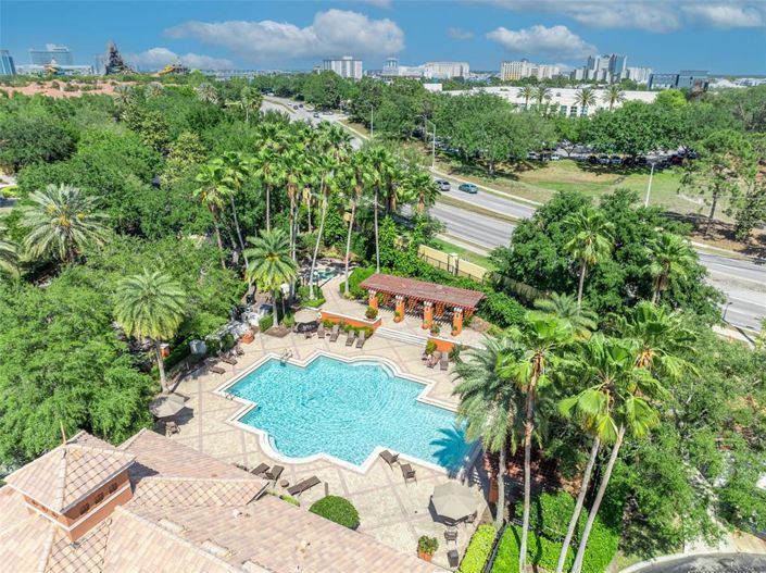 Image No.68-4 Bed Property for sale