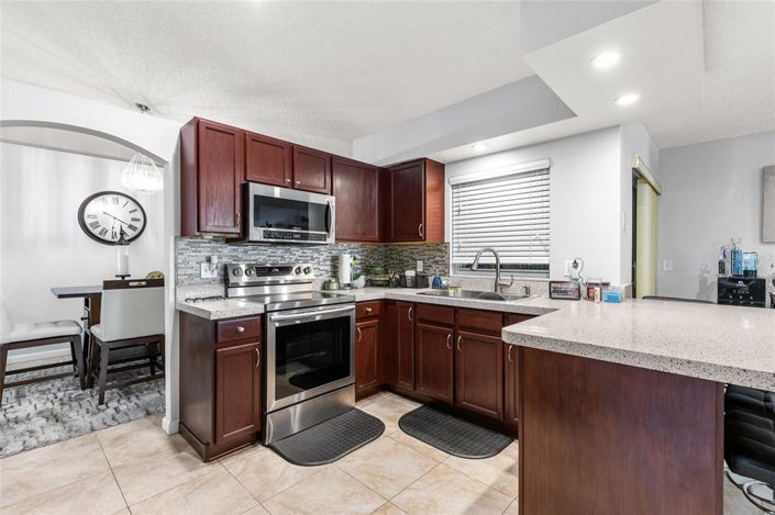 Image No.5-Propriété de 3 chambres à vendre à Kissimmee