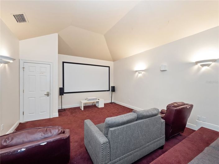 Image No.21-5 Bed Property for sale