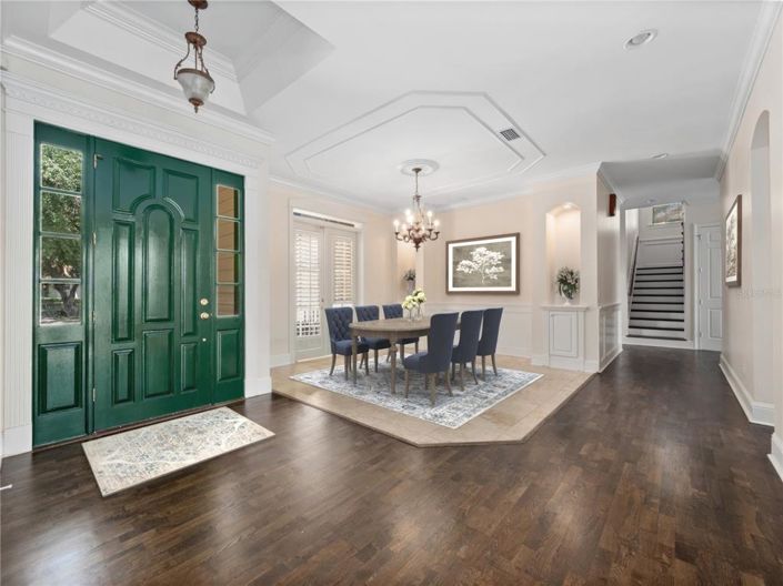 Image No.6-5 Bed Property for sale