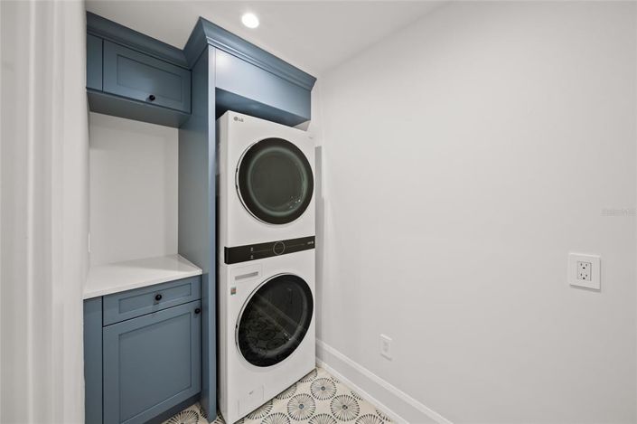 Image No.34-5 Bed Property for sale