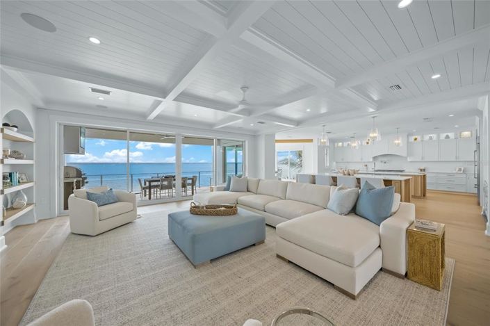 Image No.6-5 Bed Property for sale